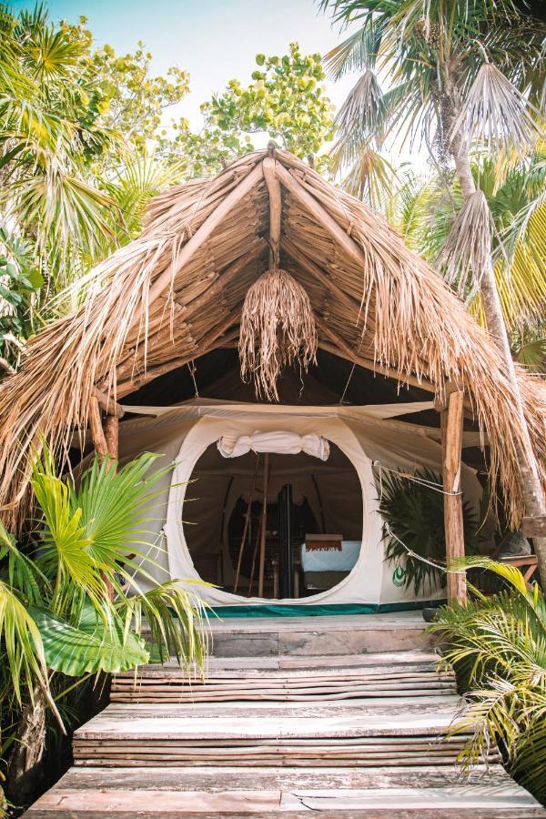 Hotel Uman Glamping & Cenote Tulum Exterior foto